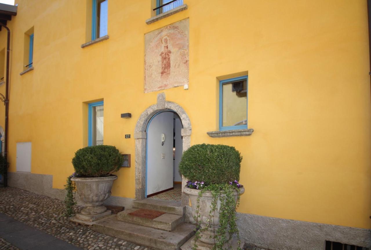 Romantico Palazzo Dei Ulivi Purasca エクステリア 写真