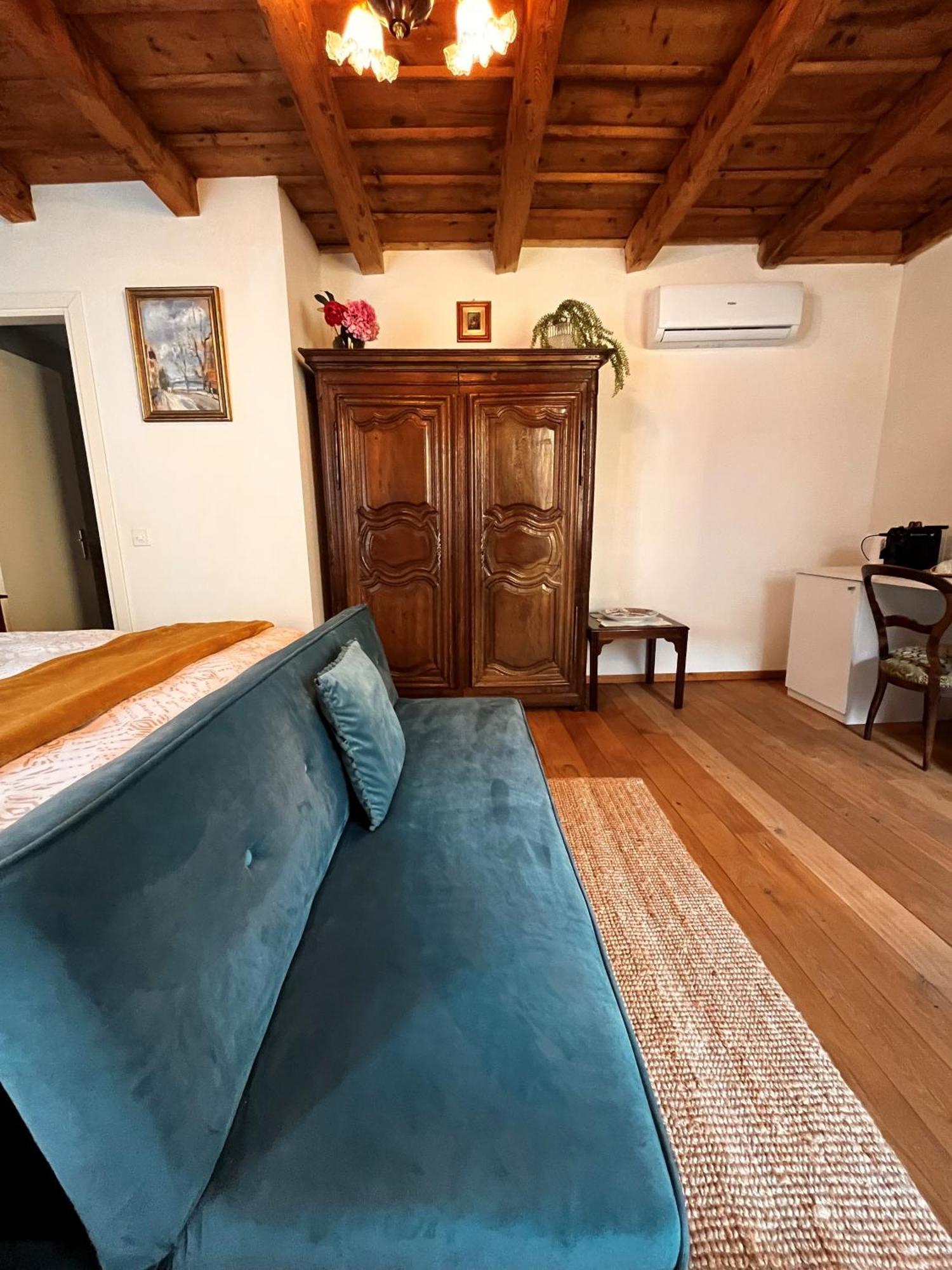 Romantico Palazzo Dei Ulivi Purasca エクステリア 写真
